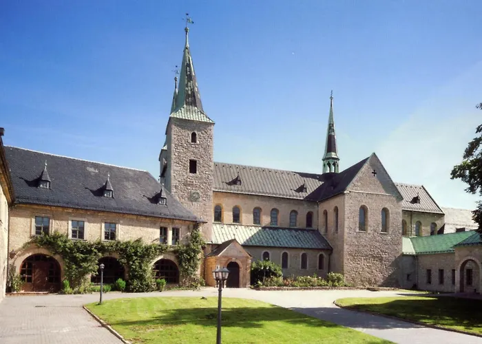 מלון Kloster Huysburg Ekkehard Haus *